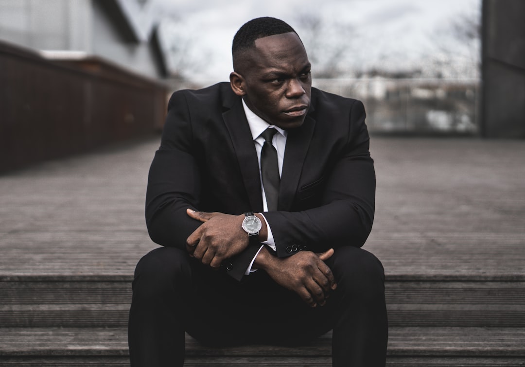 Photo black suit